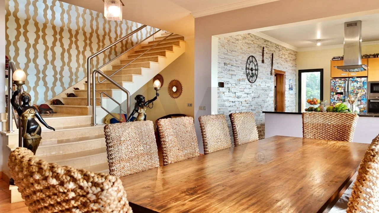 Moradia T4 para Venda em Santo Antonio Foto 37