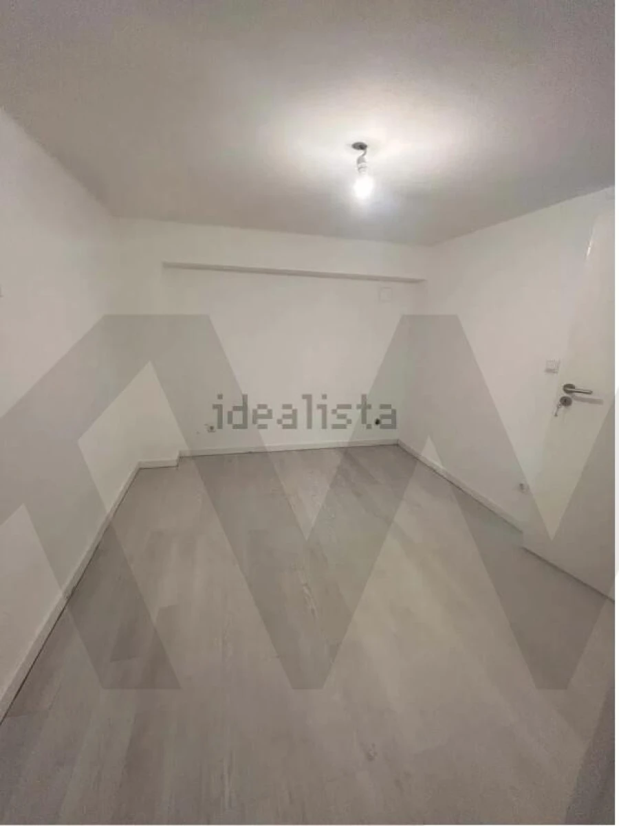 Loja para Venda em Laranjeiro e Feijó Foto 8