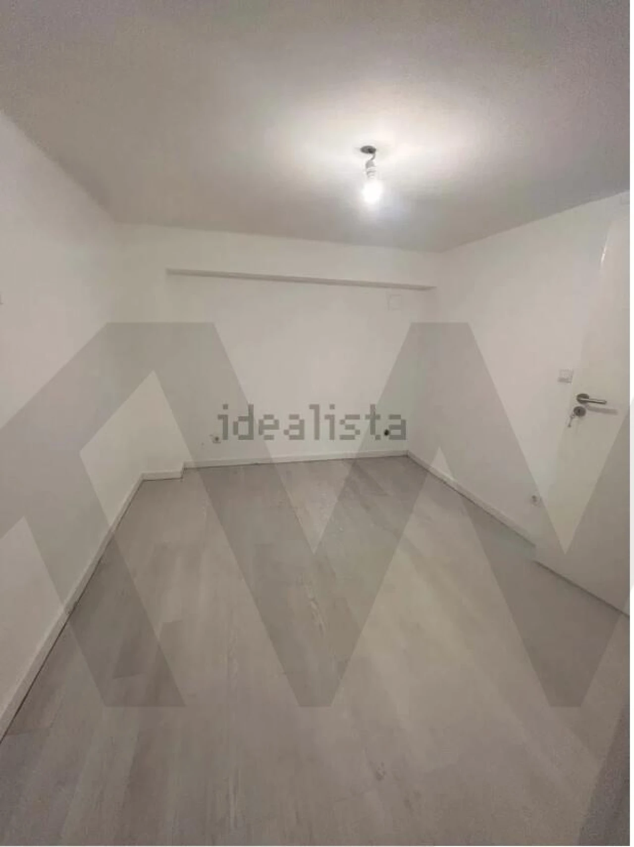 Loja para Venda em Laranjeiro e Feijó Foto 8