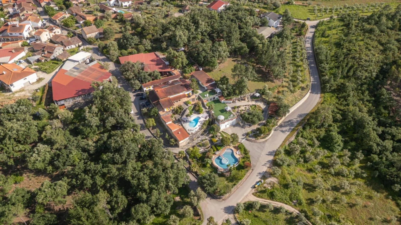 Quinta T5 para Venda em Tapeus Foto 2