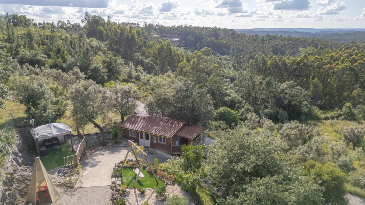 Quinta T5 para Venda em Tapeus Foto 6