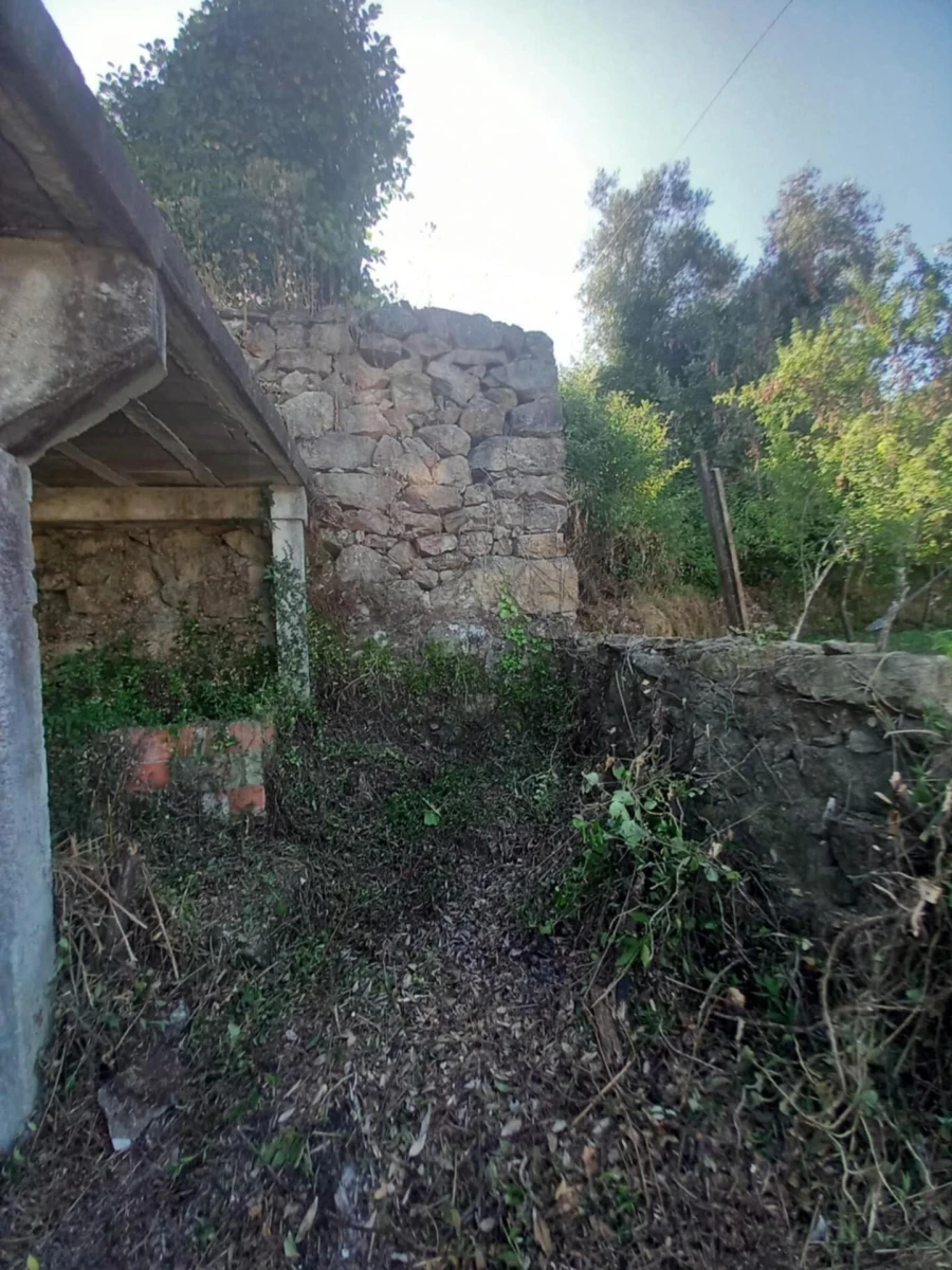 Moradia T3 para Venda em Arões Foto 7