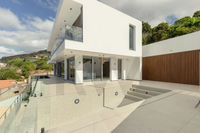 Moradia T3 para Venda em Arco da Calheta