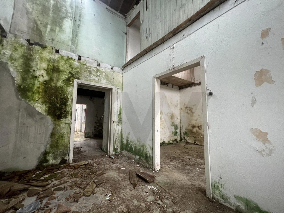 Moradia T3 para Venda em Santana Foto 8