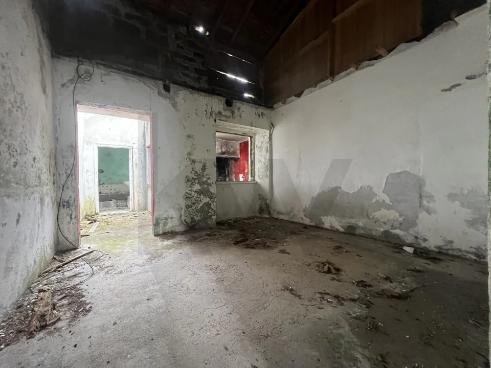 Moradia T3 para Venda em Santana Foto 10