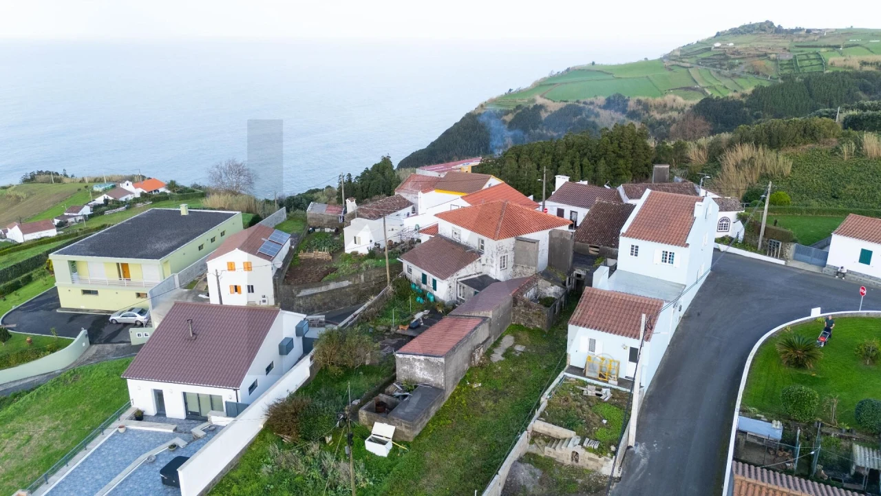 Moradia T3 para Venda em Santana Foto 14