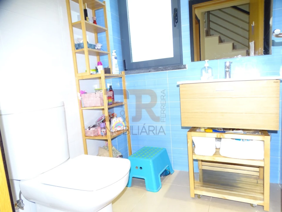 Moradia T3 para Venda em Quinta do Conde Foto 16