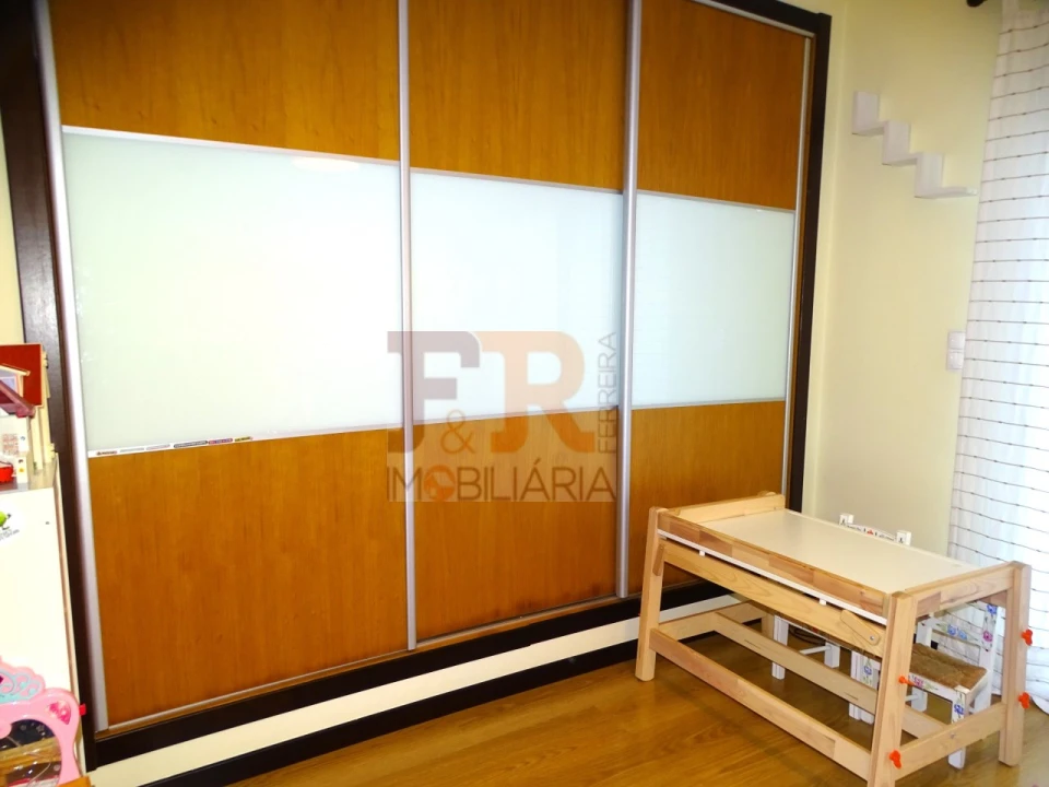 Moradia T3 para Venda em Quinta do Conde Foto 32
