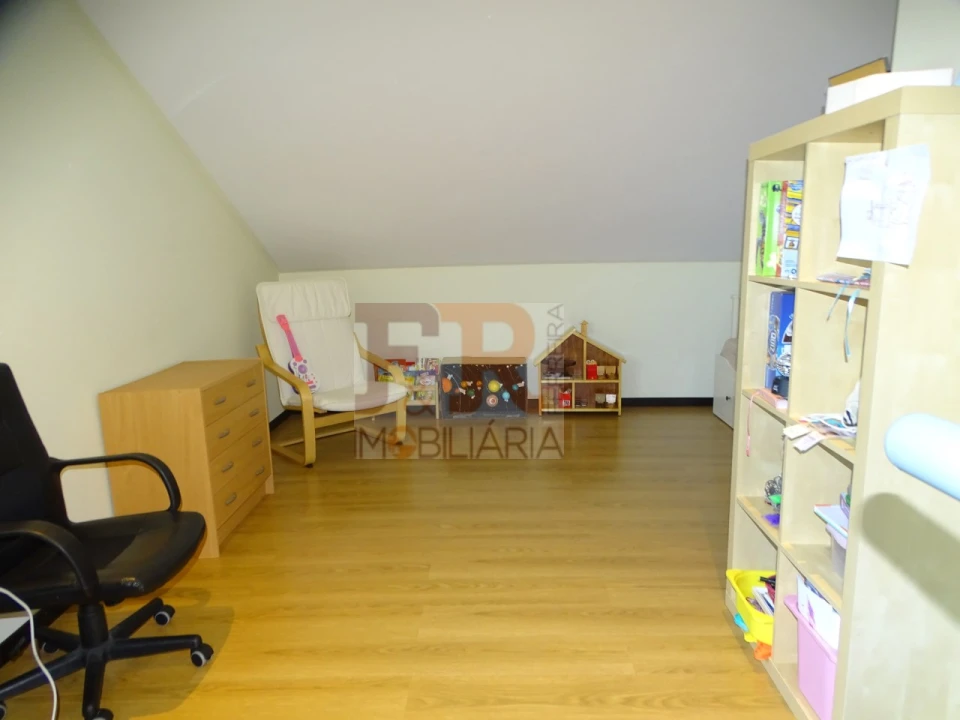 Moradia T3 para Venda em Quinta do Conde Foto 44