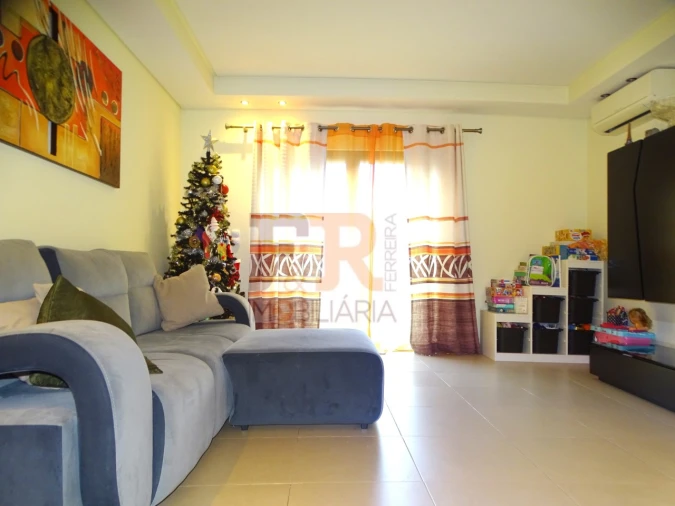 Moradia T3 para Venda em Quinta do Conde Foto 20