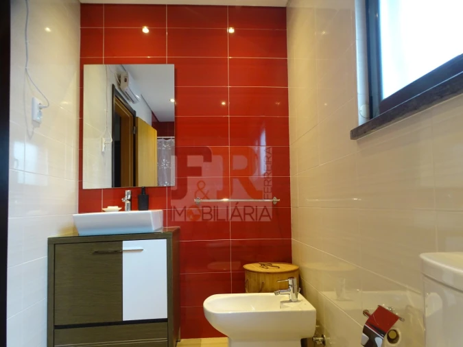 Moradia T3 para Venda em Quinta do Conde Foto 25
