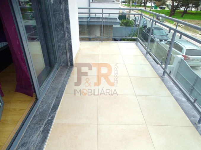 Moradia T3 para Venda em Quinta do Conde Foto 40