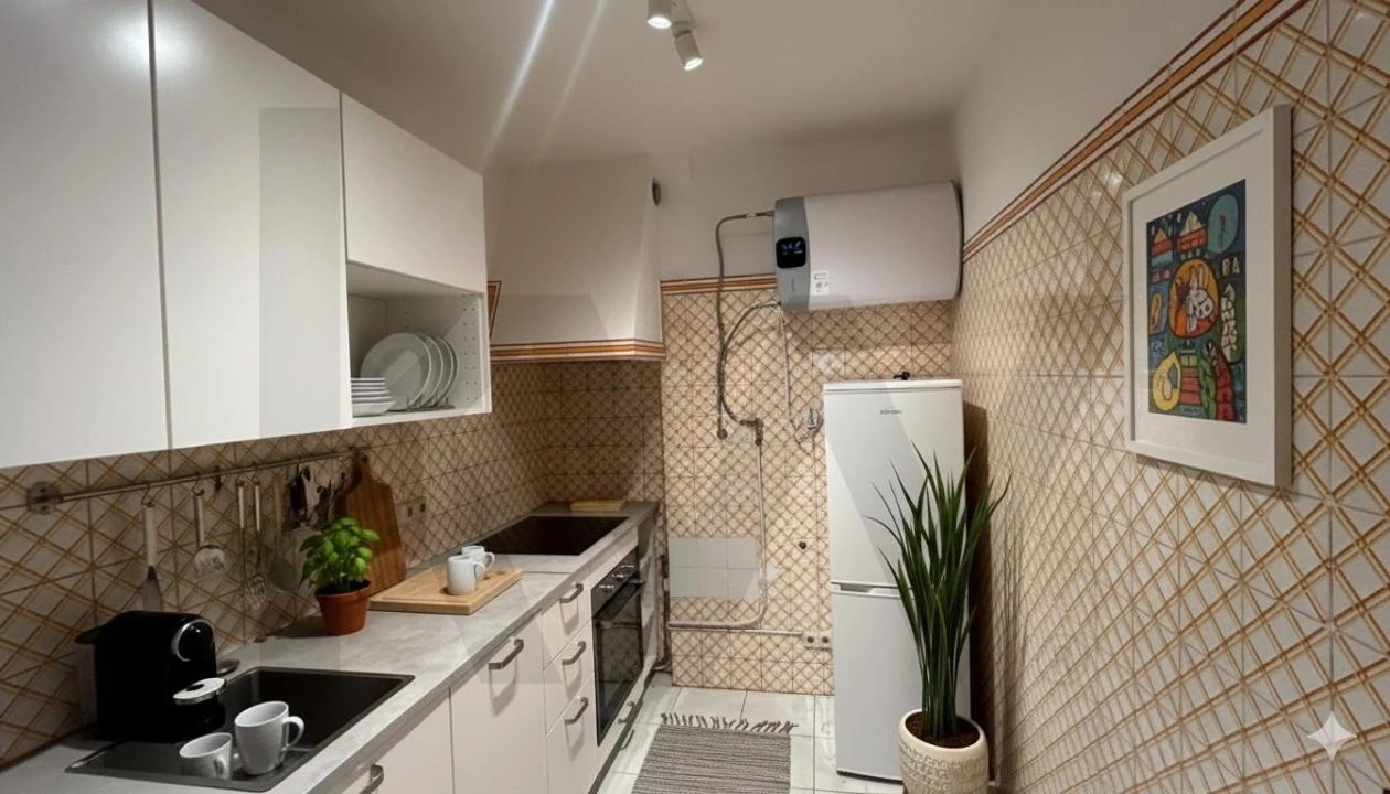 Moradia T1 para Arrendamento em Estrela Foto 14