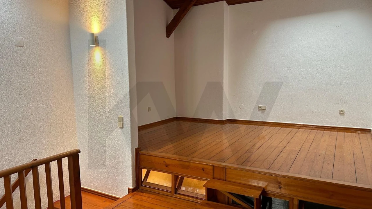 Moradia T1 para Arrendamento em Estrela Foto 21