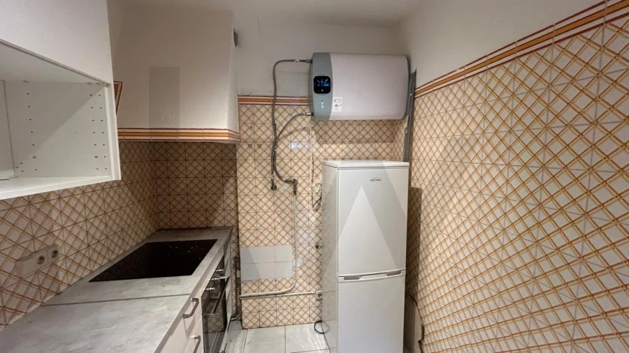 Moradia T1 para Arrendamento em Estrela Foto 13