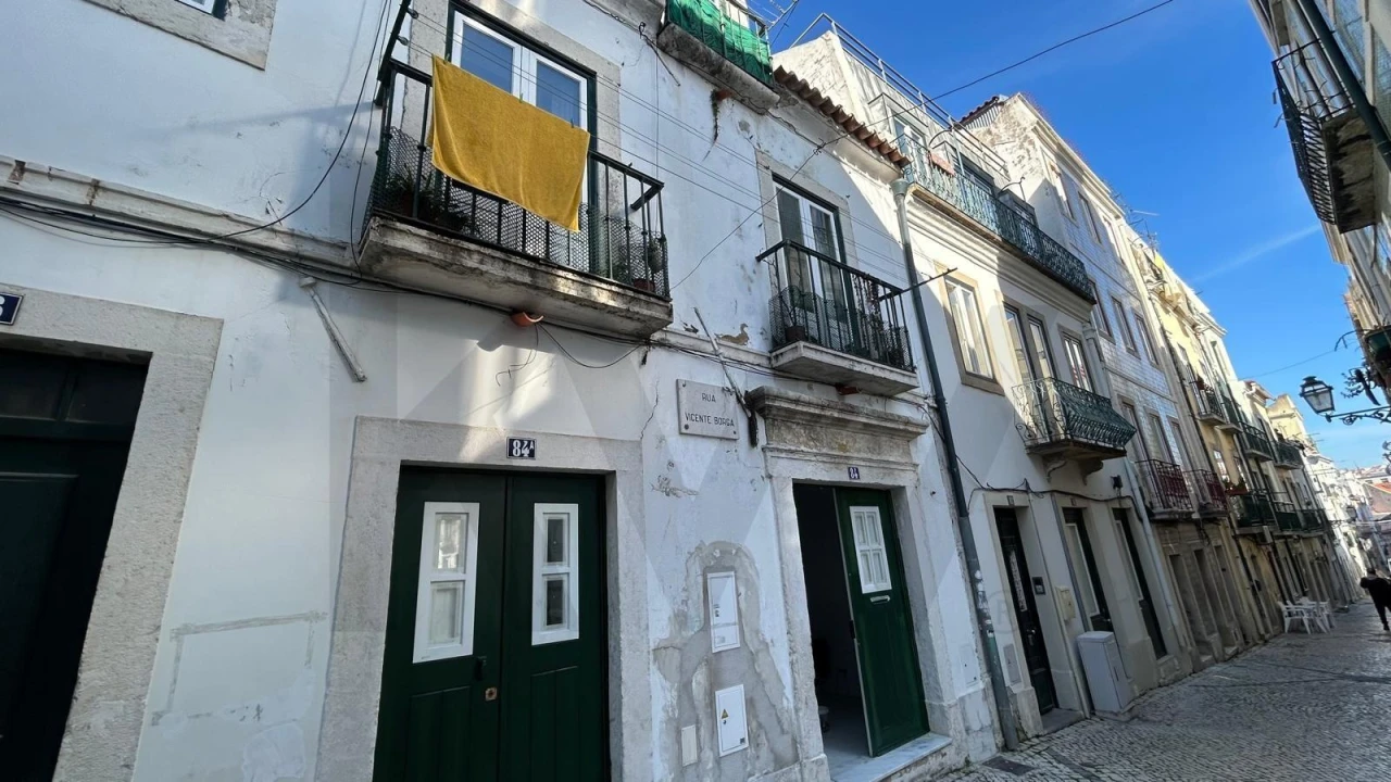 Moradia T1 para Arrendamento em Estrela Foto 33