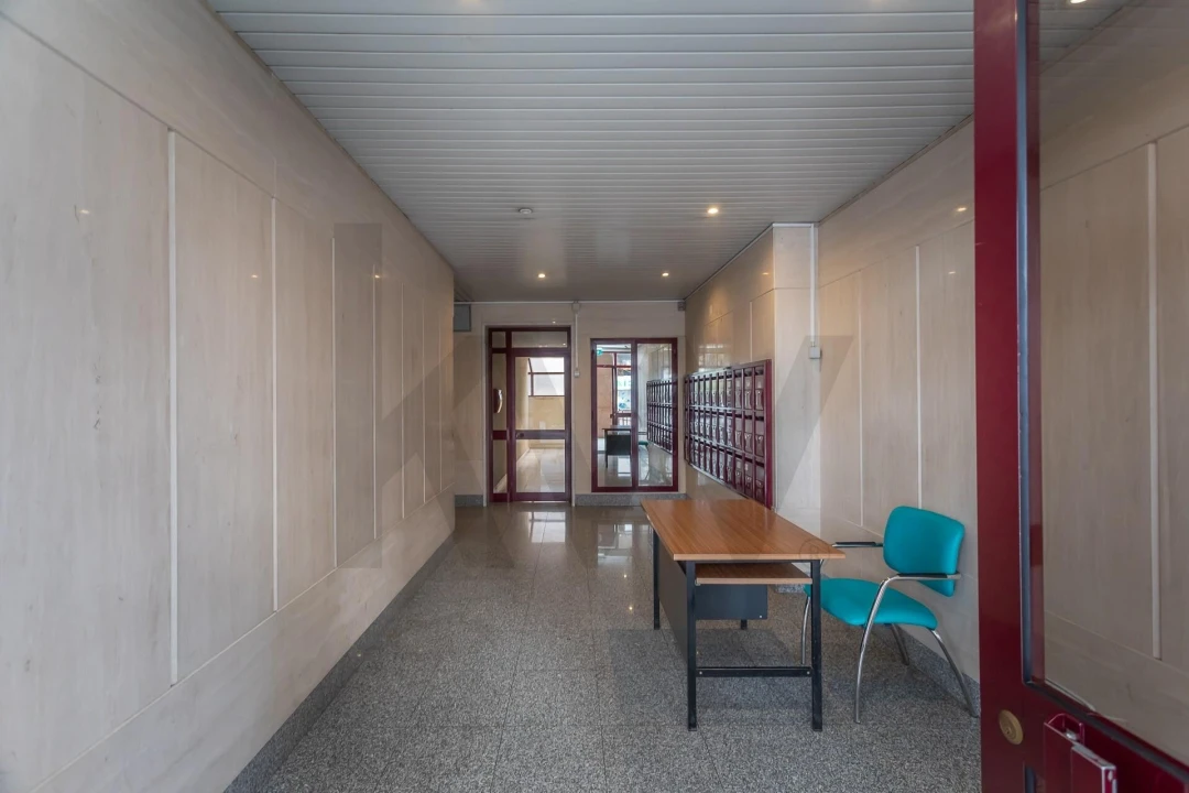 Apartamento T3 para Venda em Algés, Linda-A-Velha e Cruz Quebrada-Dafundo Foto 22