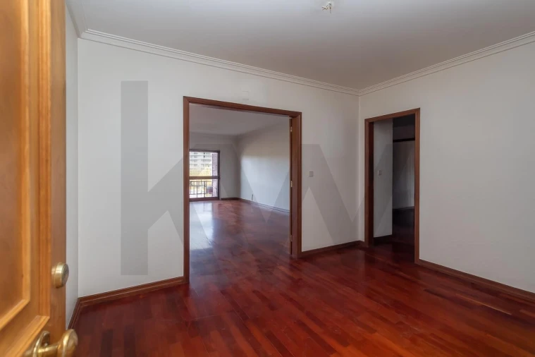 Apartamento T3 para Venda em Algés, Linda-A-Velha e Cruz Quebrada-Dafundo Foto 20