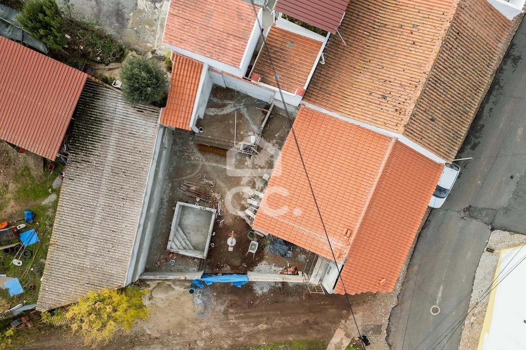 Moradia T3 para Venda em Viana do Alentejo Foto 25