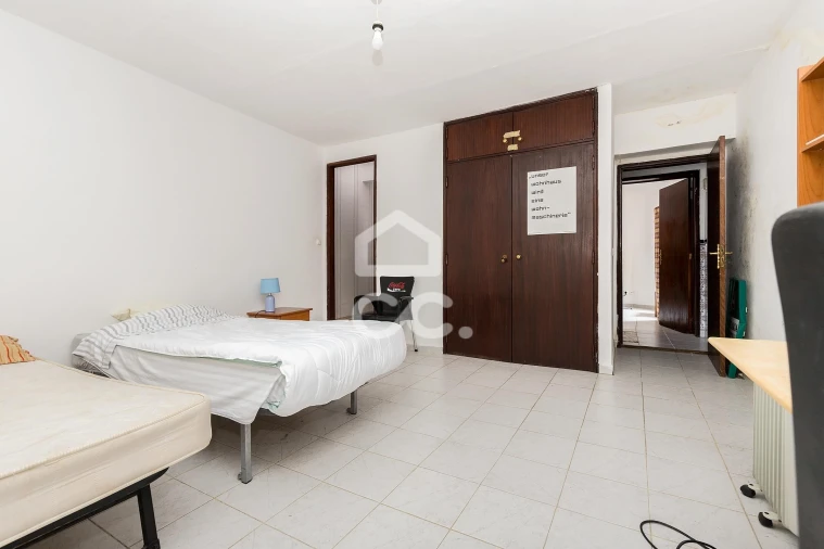 Moradia T2 para Venda em Évora (São Mamede, Sé, São Pedro e Santo Antão) Foto 9