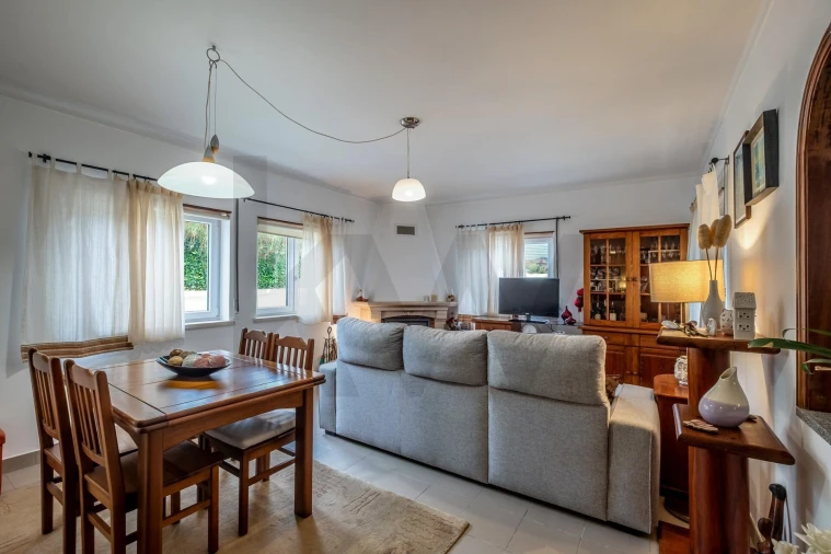 Moradia T3 para Venda em Lourinhã e Atalaia Foto 1