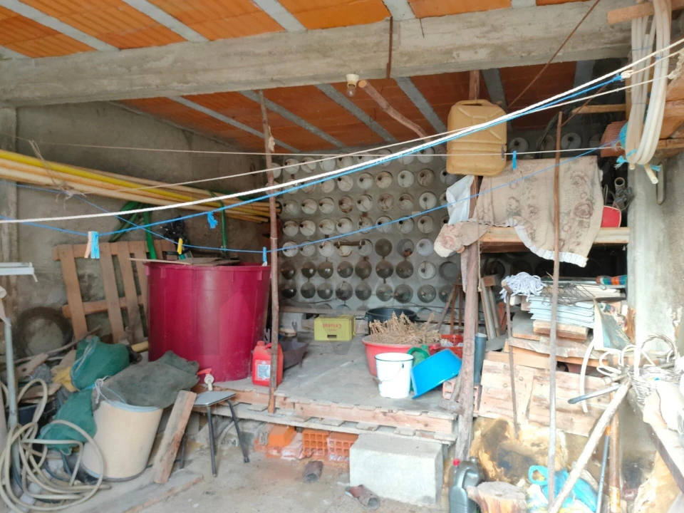 Moradia T1 para Venda em Sazes do Lorvão Foto 5