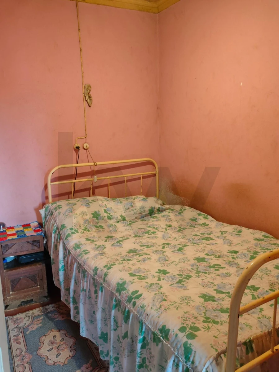 Moradia T1 para Venda em Sazes do Lorvão Foto 13