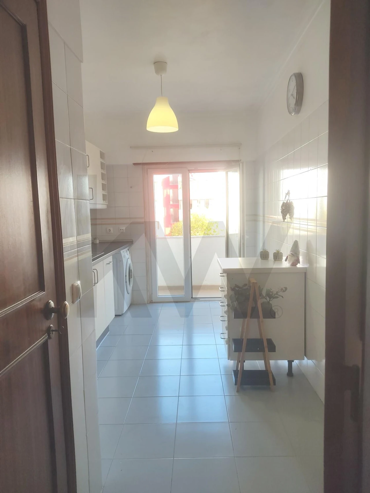 Apartamento T2 para Arrendamento em São Domingos de Rana Foto 2