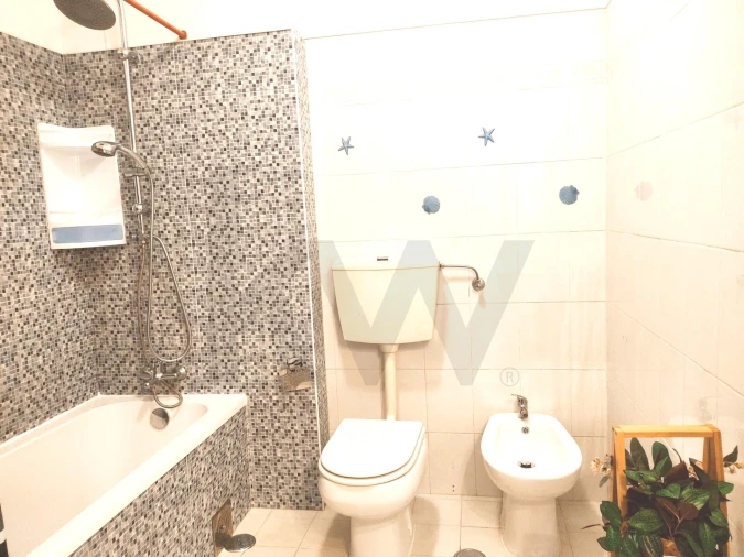 Apartamento T2 para Arrendamento em São Domingos de Rana Foto 29