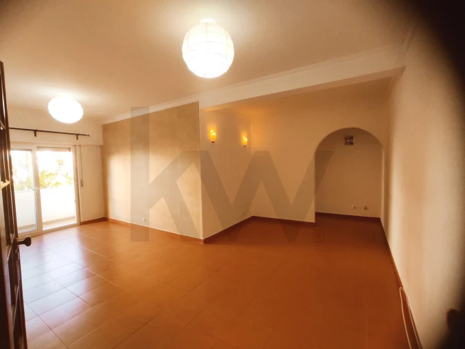 Apartamento T2 para Arrendamento em São Domingos de Rana Foto 10