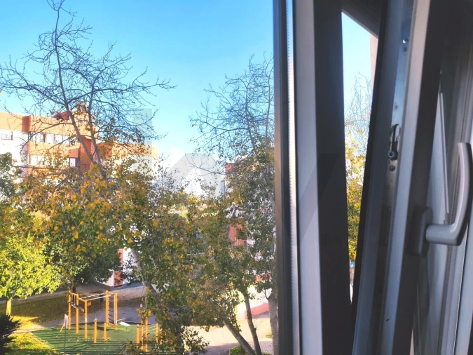 Apartamento T2 para Arrendamento em São Domingos de Rana Foto 21