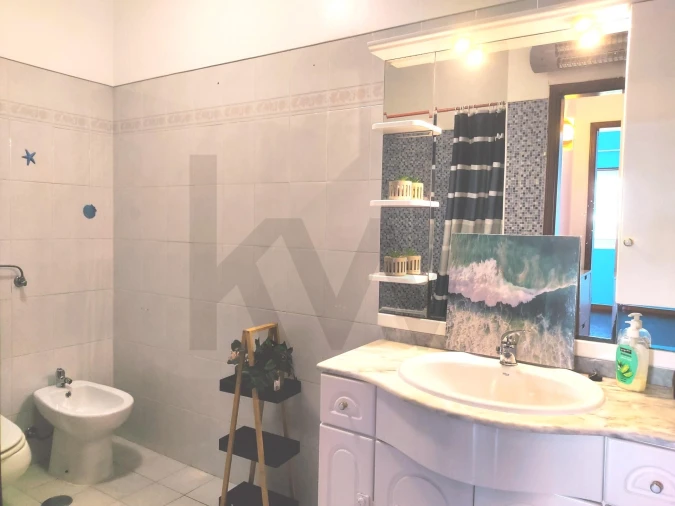 Apartamento T2 para Arrendamento em São Domingos de Rana Foto 28