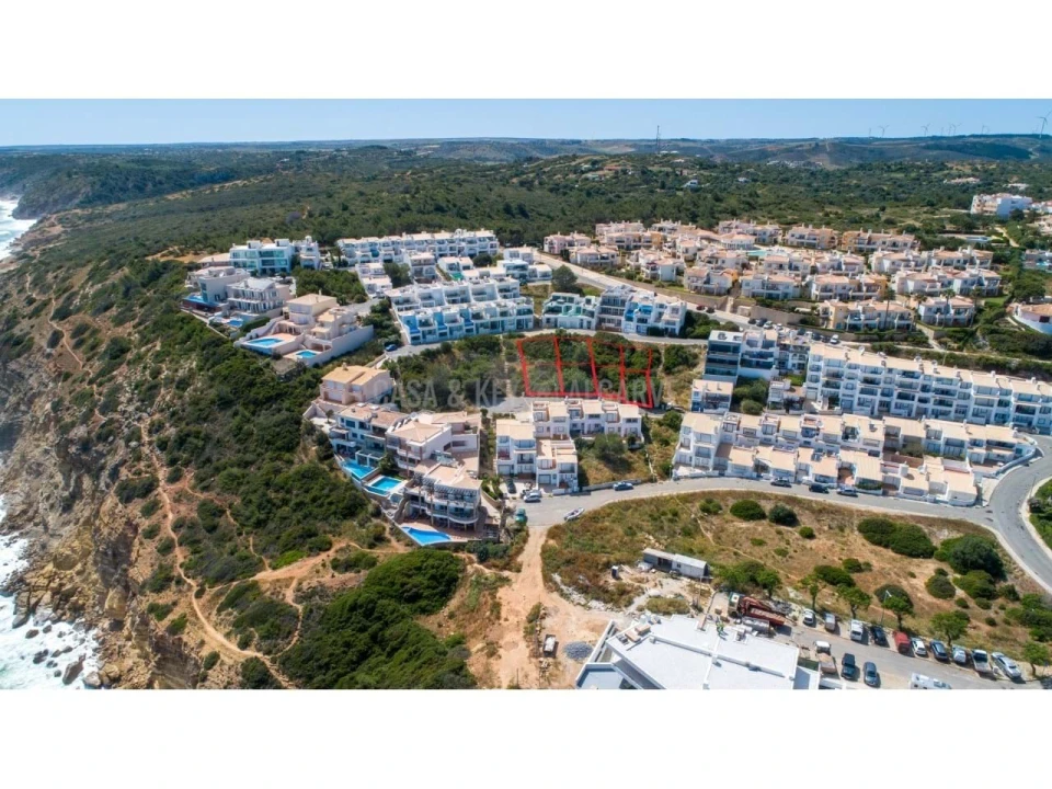 Terreno para Venda em Budens Foto 6