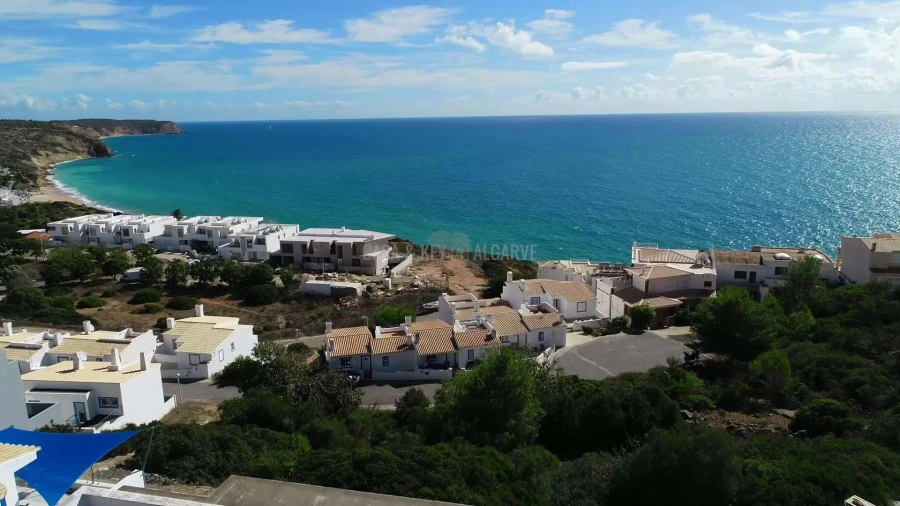 Terreno para Venda em Budens Foto 3