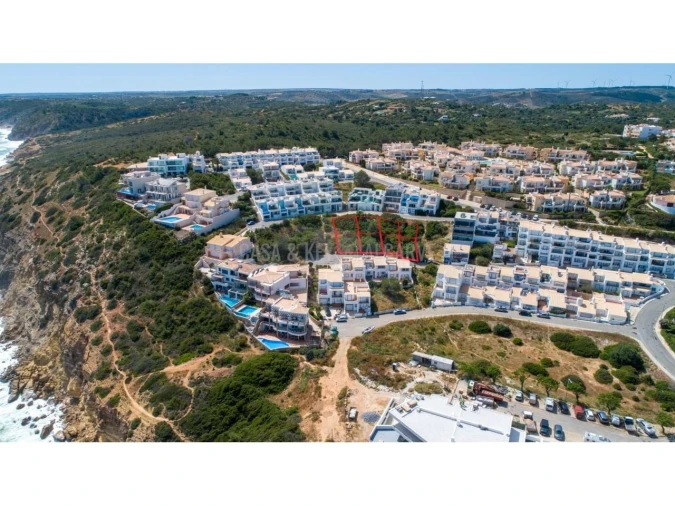 Terreno para Venda em Budens Foto 6