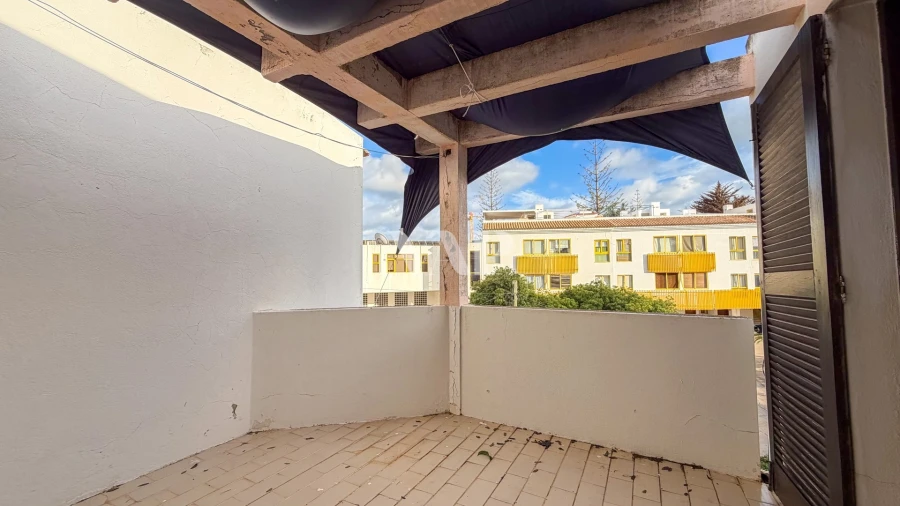 Moradia T3 para Venda em Quarteira Foto 20