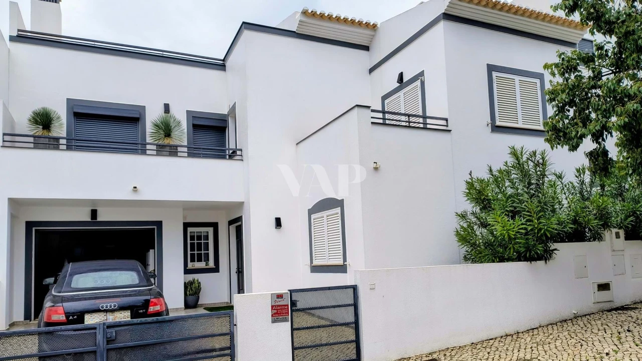 Moradia T4 para Venda em Altura Foto 34