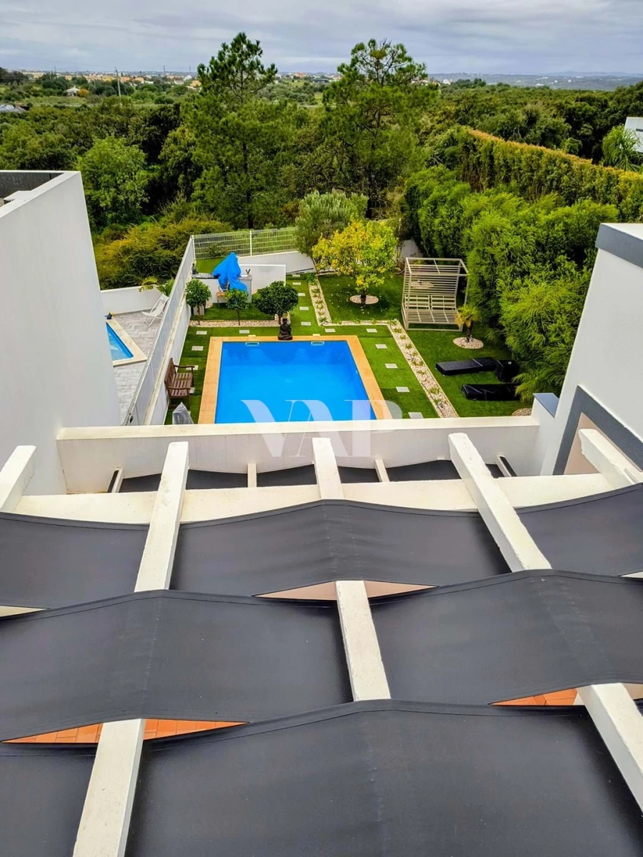 Moradia T4 para Venda em Altura Foto 5