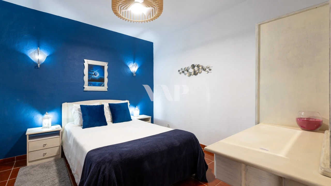 Moradia T6 para Venda em Boliqueime Foto 16