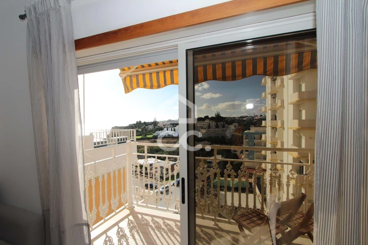 Apartamento T1 para Venda em Armação de Pera Foto 8