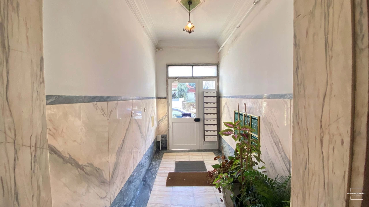 Apartamento T2 para Venda em Algueirão-Mem Martins Foto 24