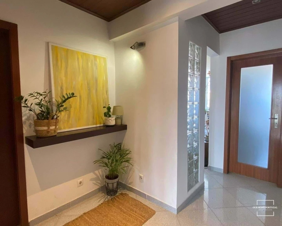 Apartamento T2 para Venda em Algueirão-Mem Martins Foto 3