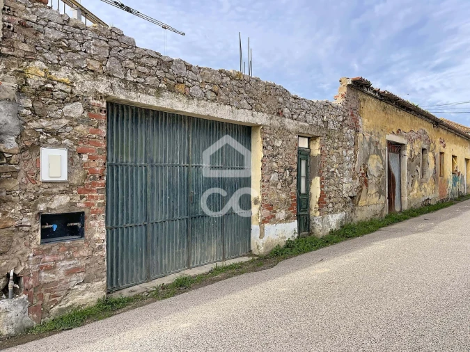 Moradia T2 para Venda em Miragaia e Marteleira Foto 6