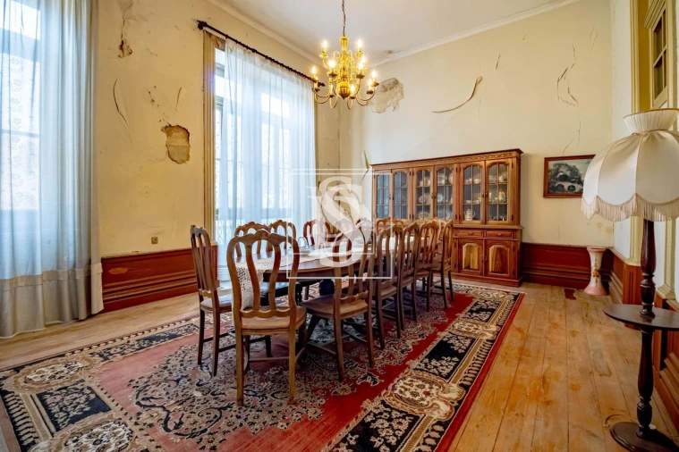 Moradia T12 para Venda em Avões Foto 5