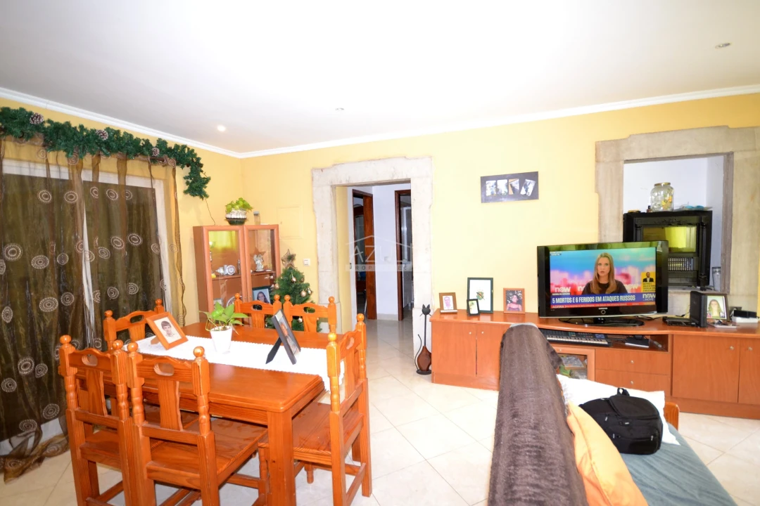 Moradia T4 para Venda em Loule (São Sebastião) Foto 8