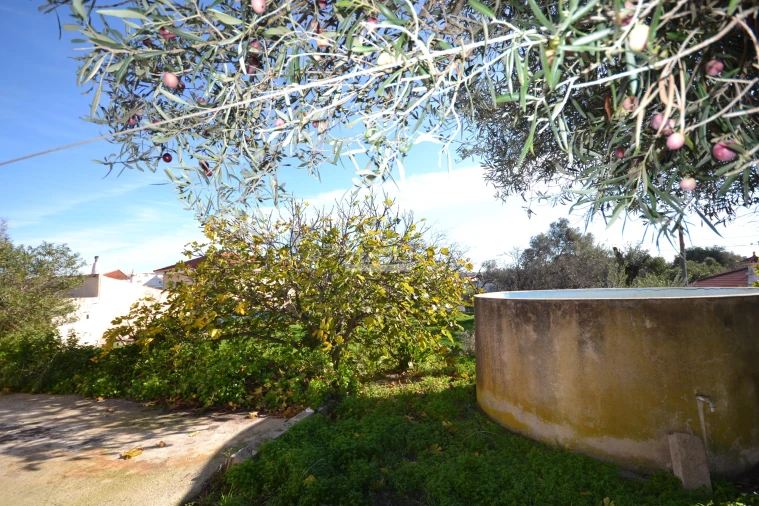 Moradia T4 para Venda em Loule (São Sebastião) Foto 21