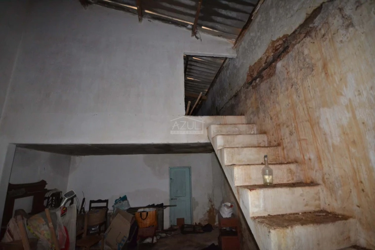 Moradia T3 para Venda em Loule (São Sebastião) Foto 12