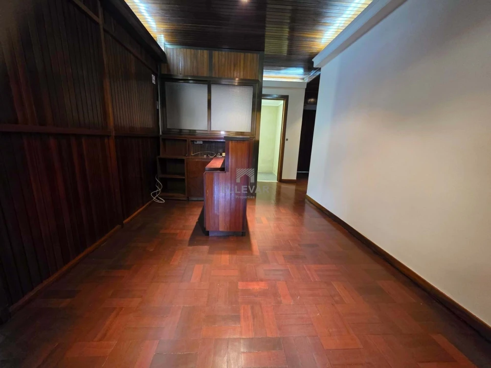 Negócio para Venda em Funchal (Santa Luzia) Foto 6