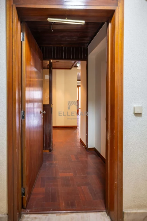 Apartamento T1 para Venda em Funchal (Santa Luzia)