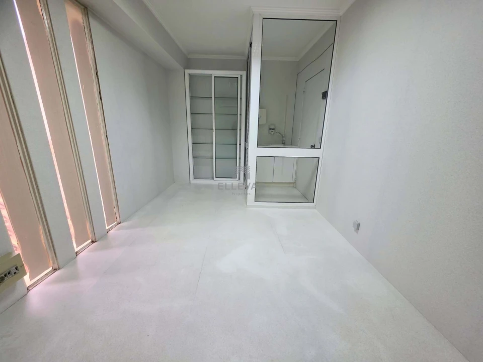 Negócio para Venda em Funchal (Santa Luzia) Foto 10